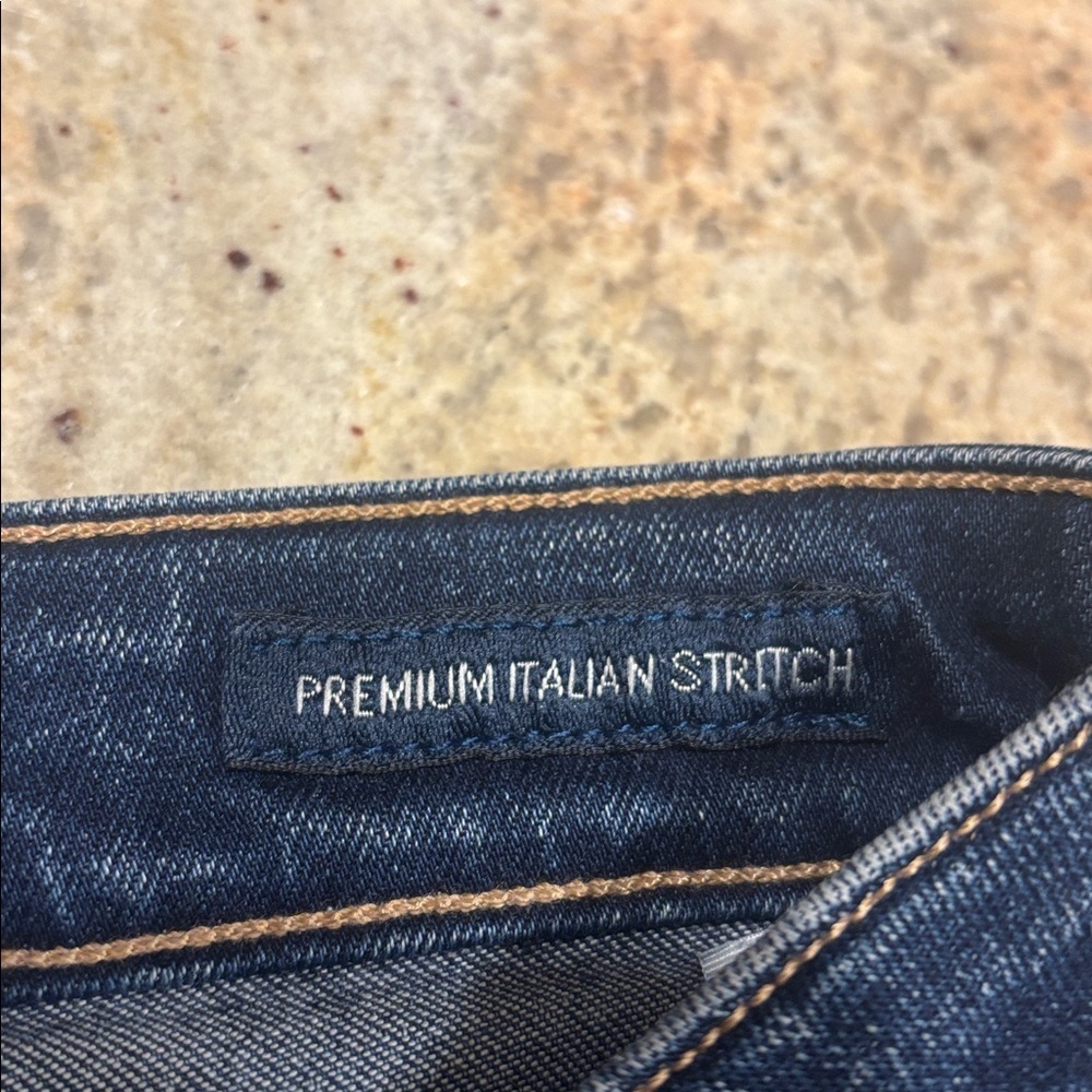 Lucky Brand Dark Blue Skinny Jeans. They are Lolita Skinny Jeans - Picture 9 of 16